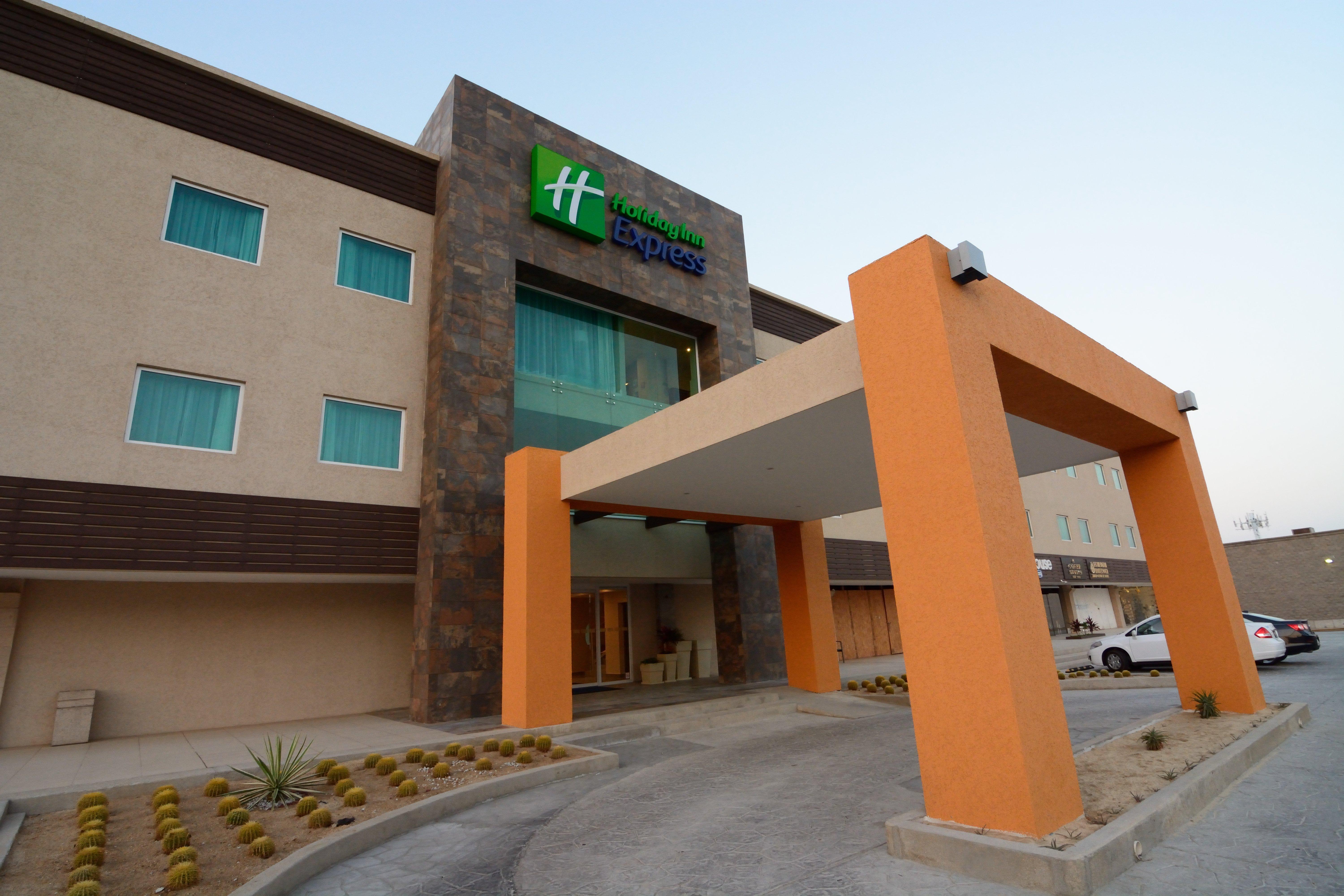 Holiday Inn Express Cabo San Lucas, An Ihg Hotel Екстериор снимка